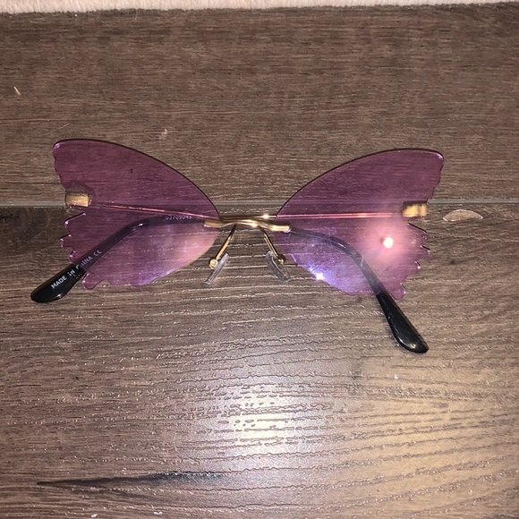 Cute butterflie glasses - Picture 1 of 1